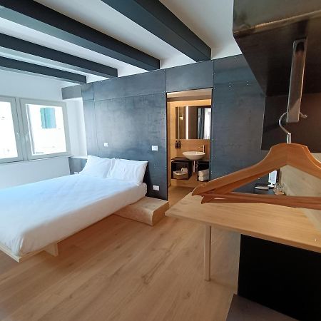 Le Meridiane City Rooms In Trento Eksteriør billede