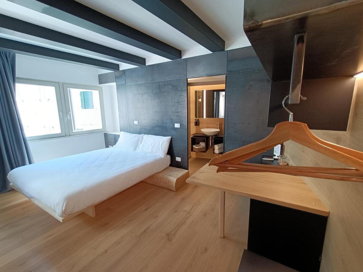 Le Meridiane City Rooms In Trento Eksteriør billede