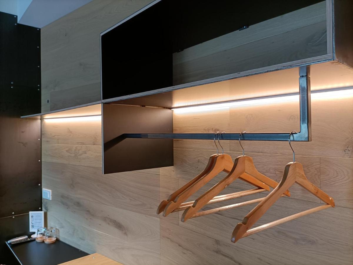 Le Meridiane City Rooms In Trento Eksteriør billede