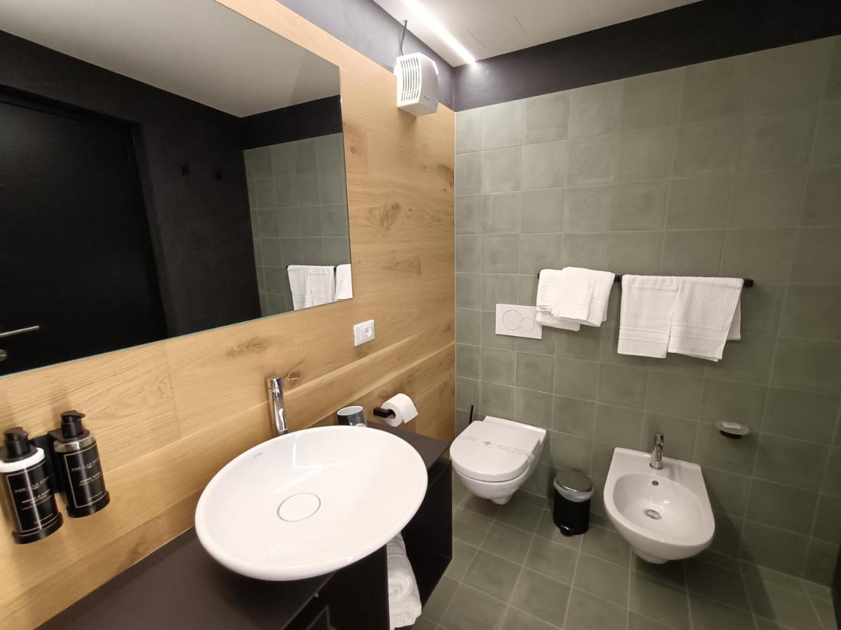 Le Meridiane City Rooms In Trento Eksteriør billede