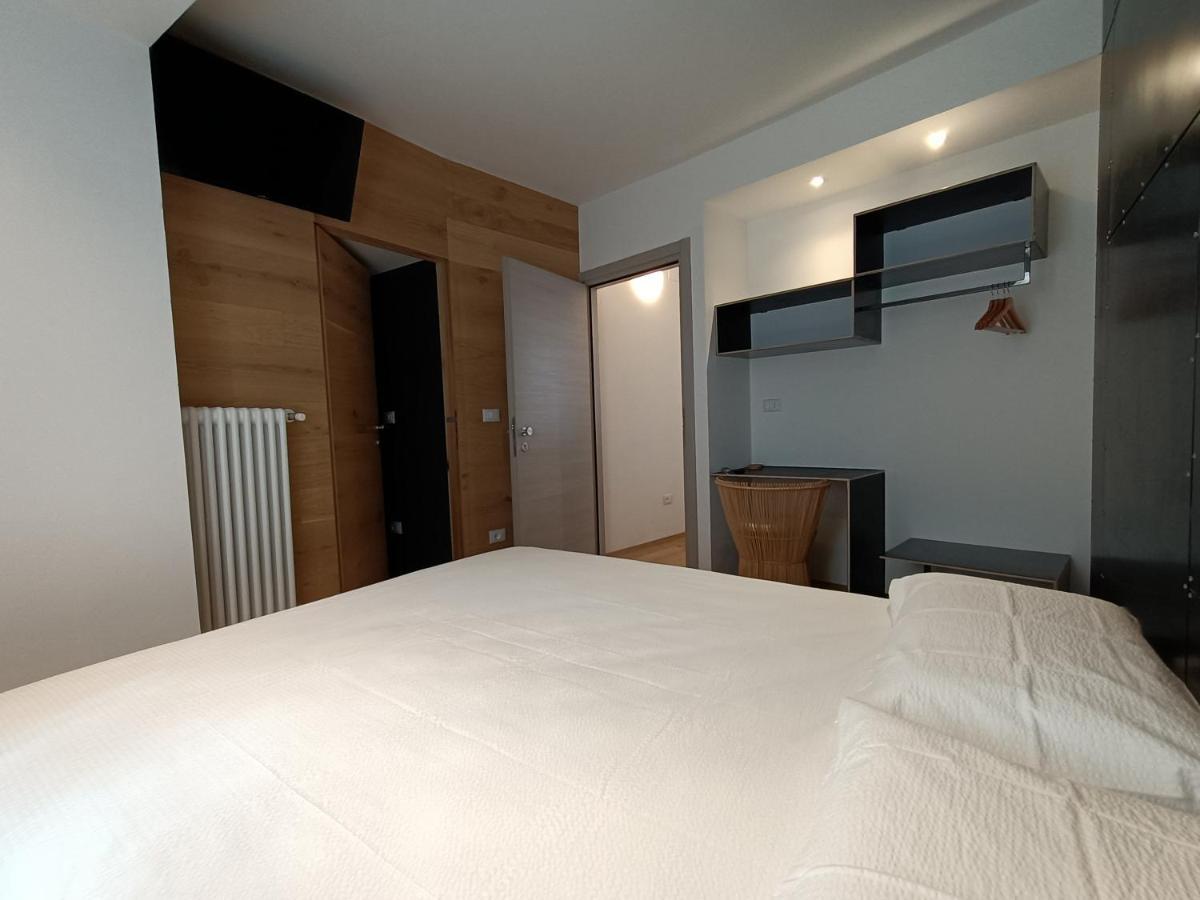 Le Meridiane City Rooms In Trento Eksteriør billede
